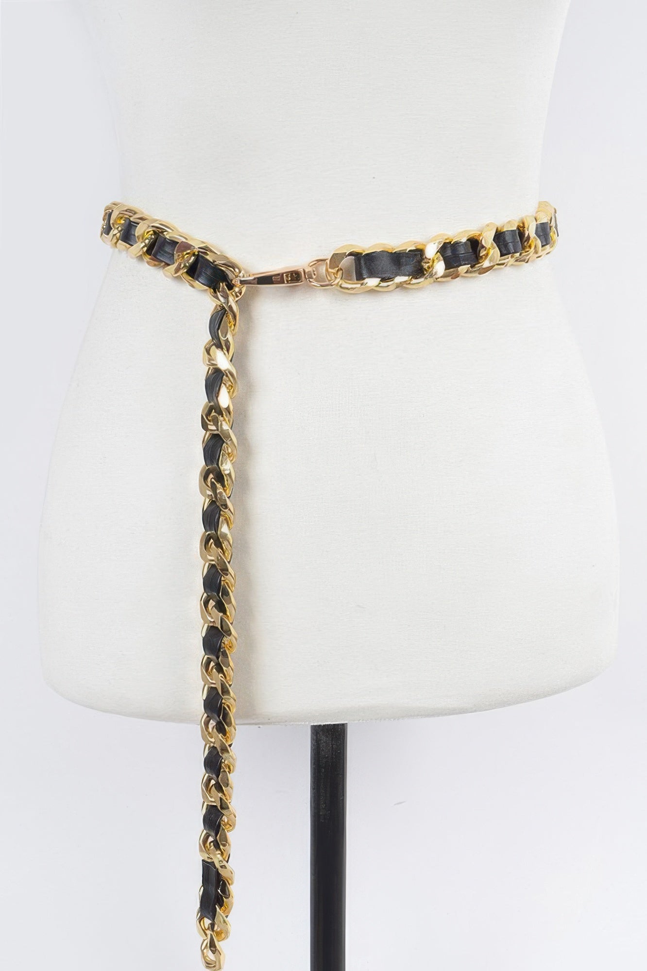 Faux leather oversized chain belt, black with gold-tone chain and buckle ring