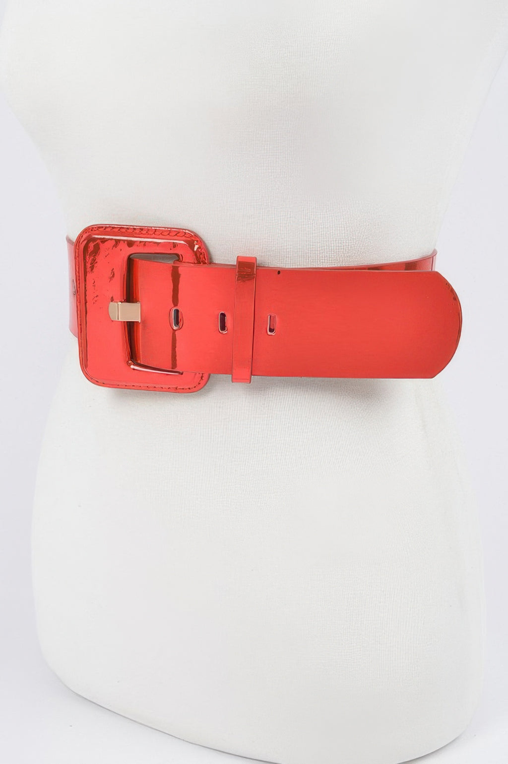 Red wide PU belt, side view of square buckle with metal pin and adjustment holes.