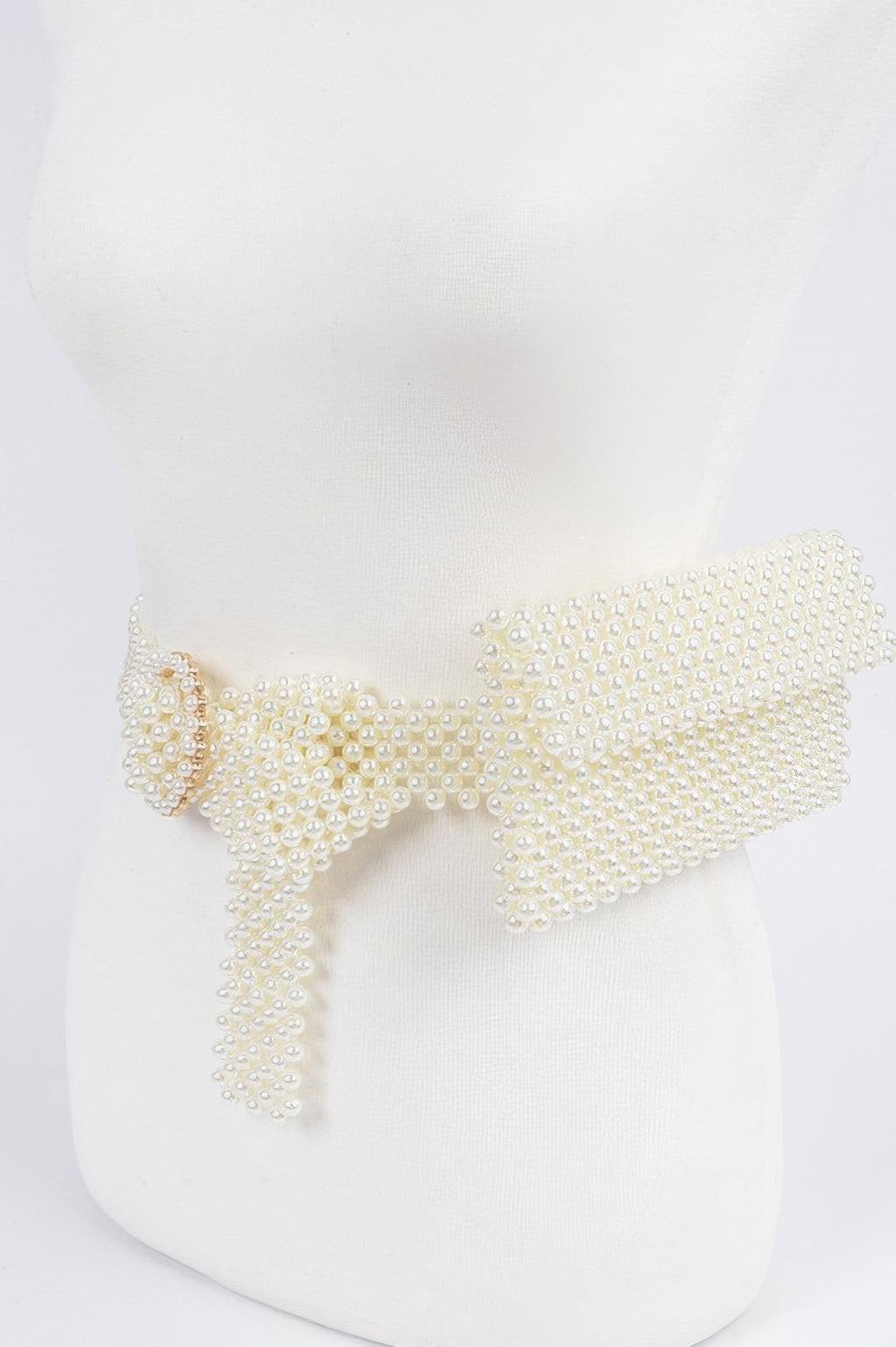Ivory faux pearl belt bag, bow-shaped strap with dangling pearl fringe
