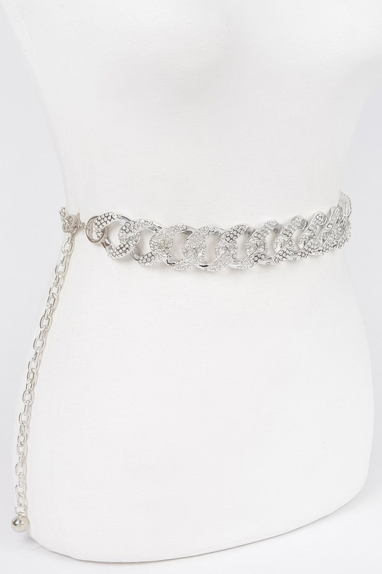 Rhinestone oversized chain belt, silver tone with scalloped filigree and long chain length