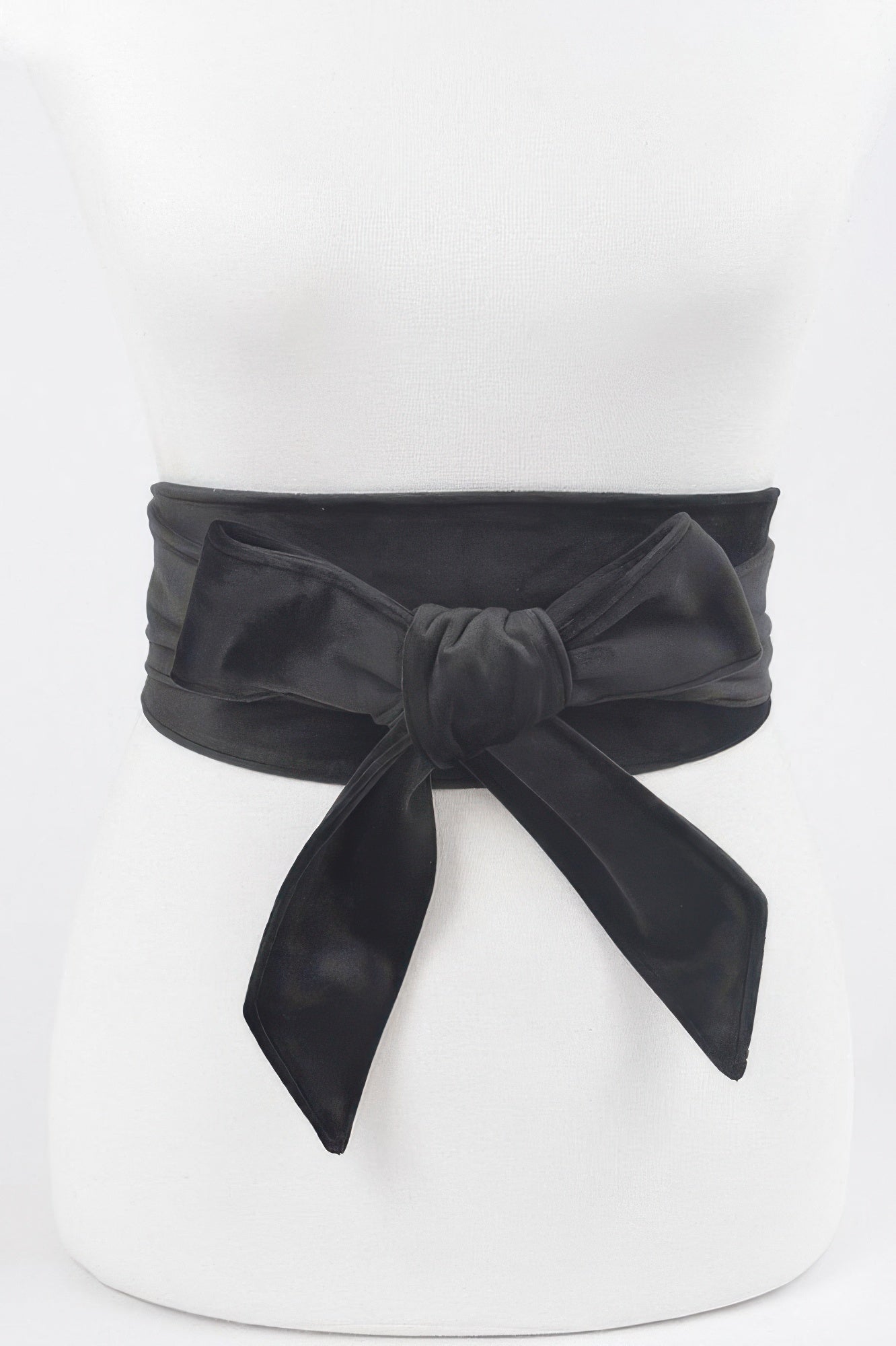 Velvet Kimono Belt (dunkel): wide sash with centered knot bow and dangling ribbon tails
