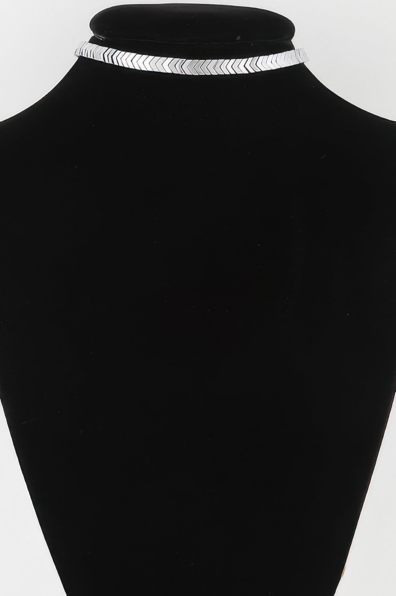 Arrow Choker Necklace - Tigbul's Variety Fashion Shop