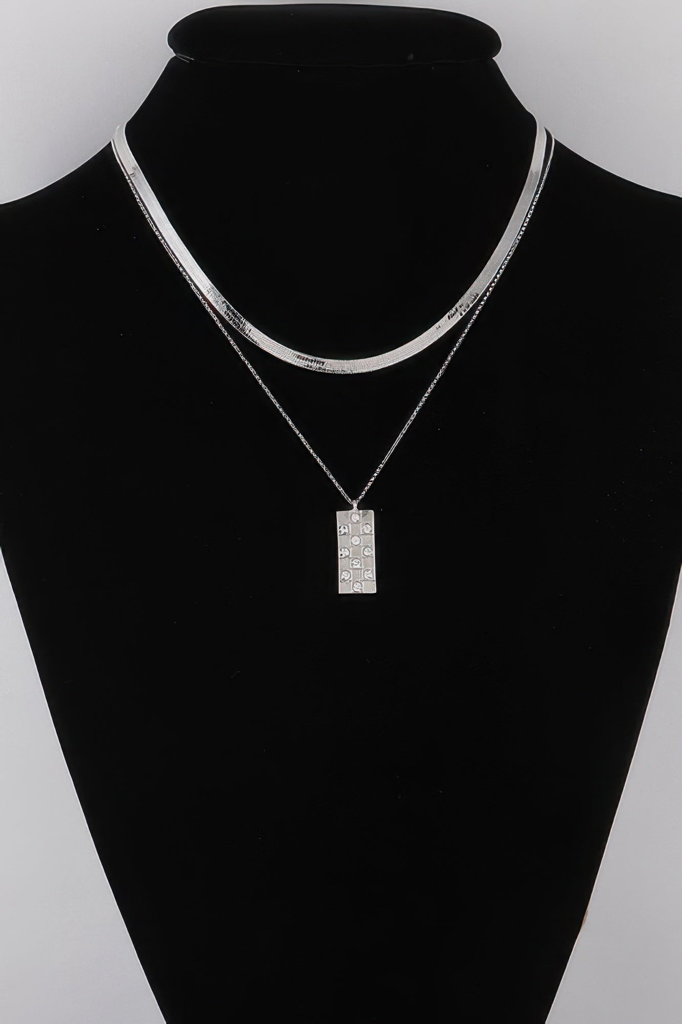 Checkered Jewel Pendant Necklace - Tigbul's Variety Fashion Shop