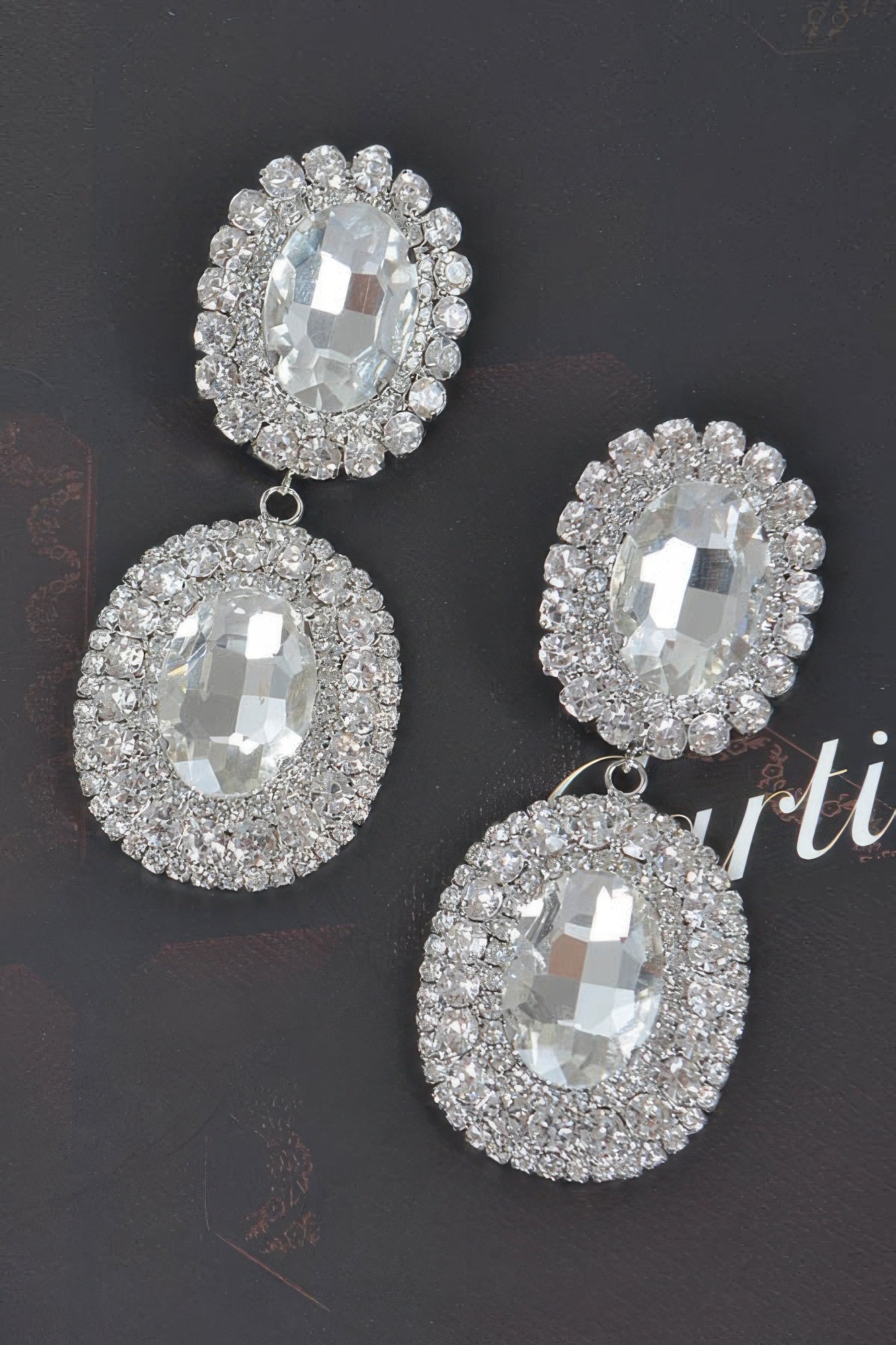Big Oval Rhinestone Earring - Tigbul's Variety Fashion Shop