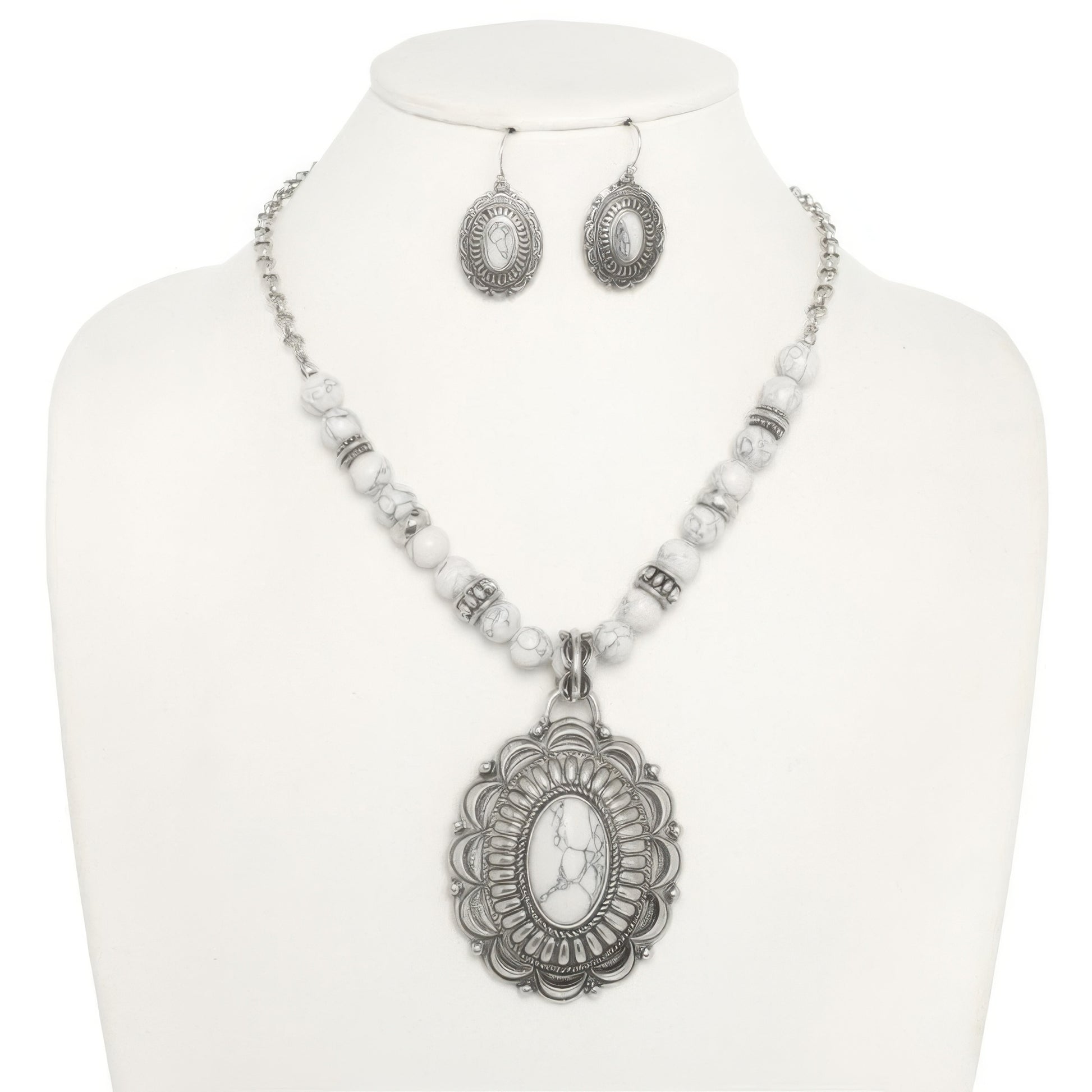 Western Oval Turquoise Concho Beaded Necklace Set - Tigbul's Variety Fashion Shop