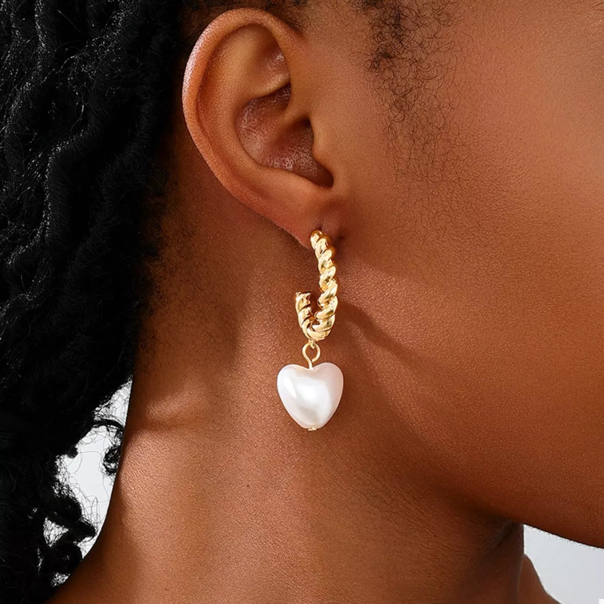 18K Gold-Plated C-Hoop Heart Earrings - Tigbul's Variety Fashion Shop