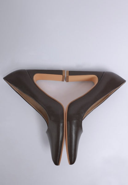 Shacarri Faux Leather Pumps - Tigbul's Variety Fashion Shop