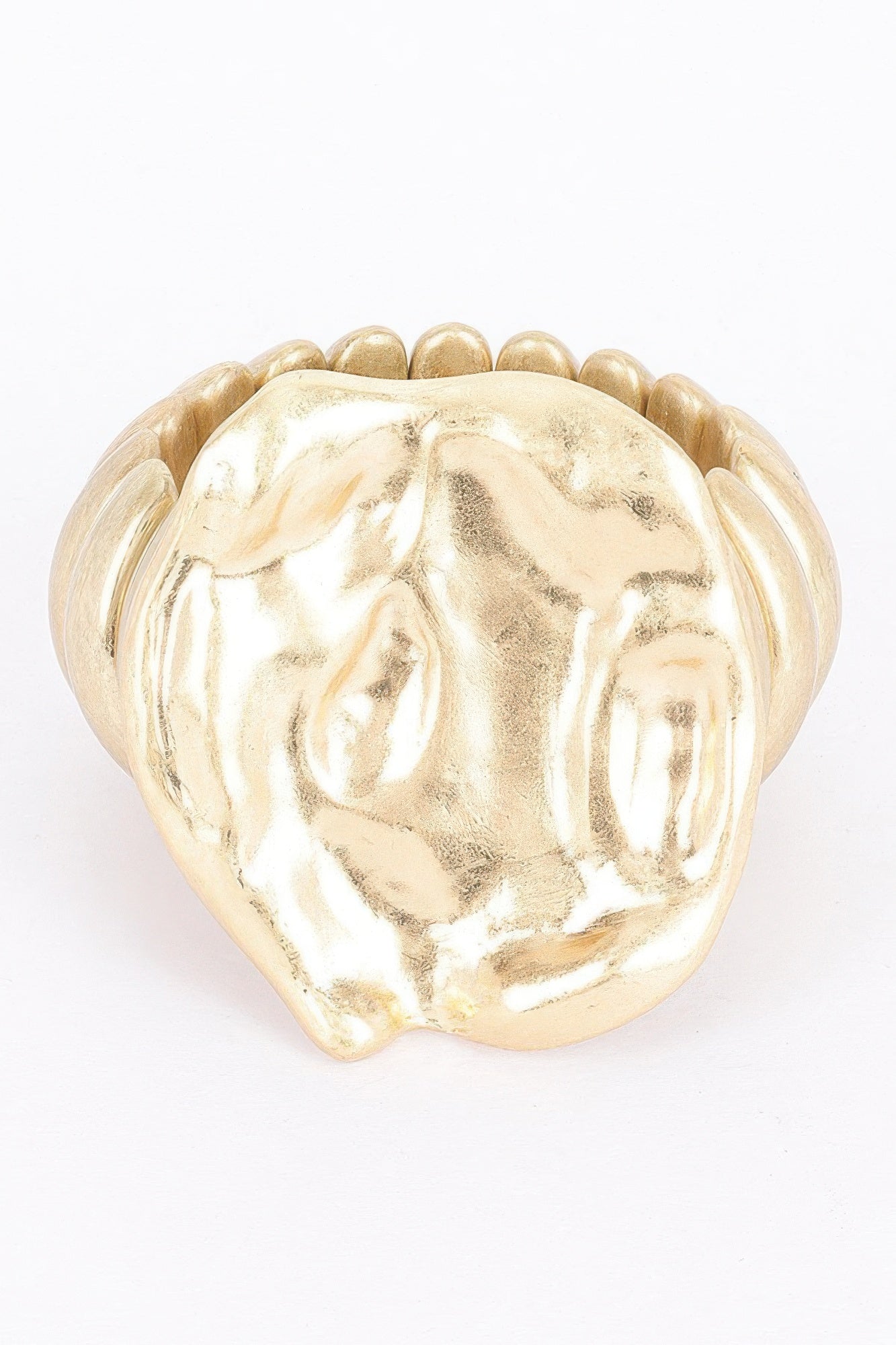 Gold stretch bracelet with heart-shaped textured alloy panels