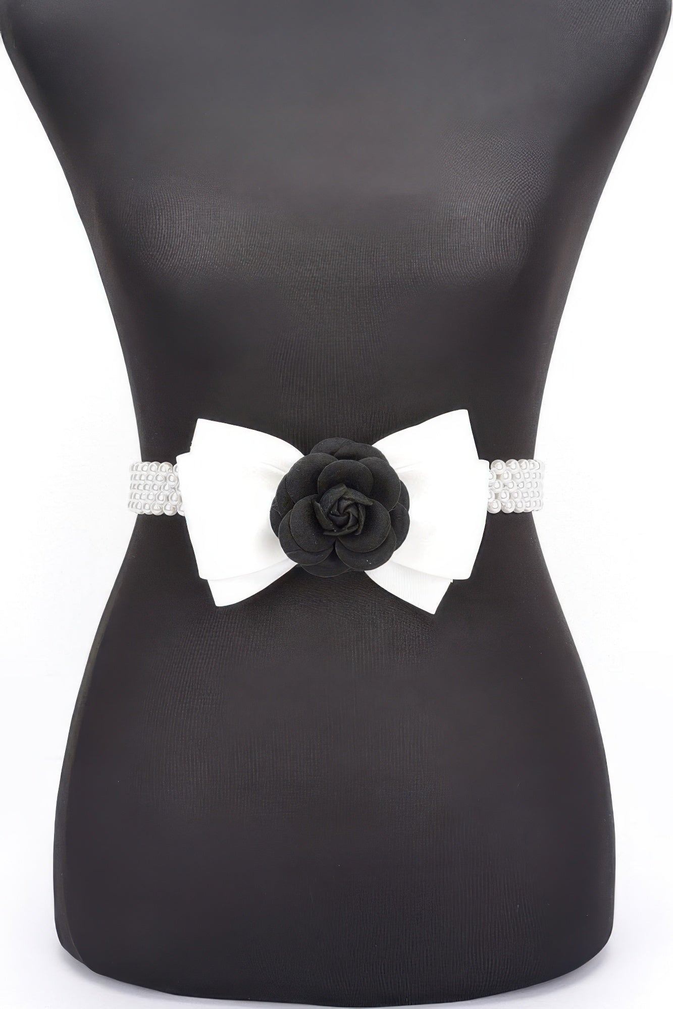 Black faux pearl stretch belt with black flower ribbon bow