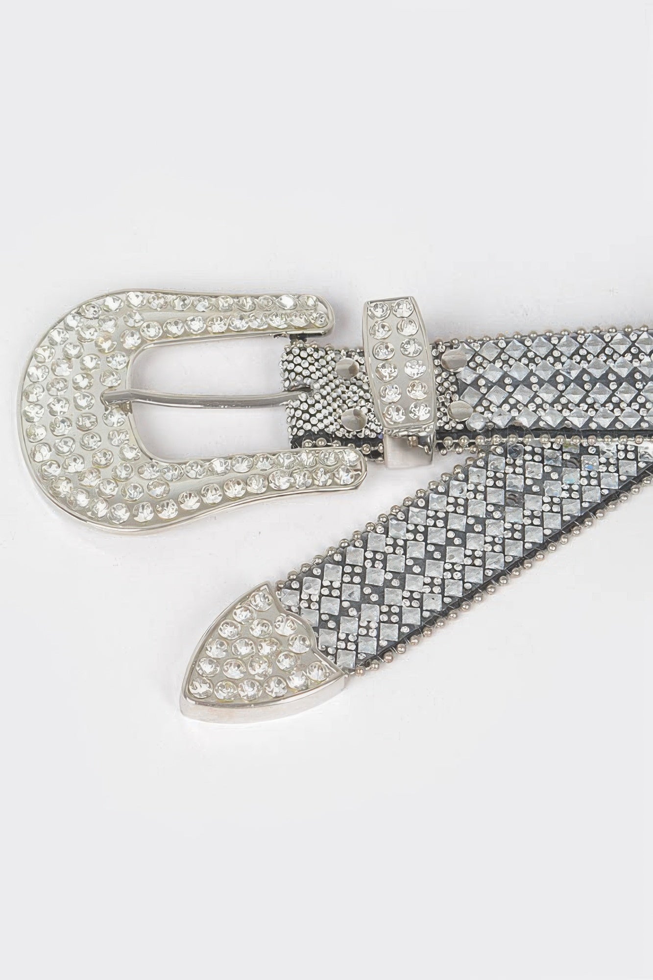 Western rhinestone belt buckle and pointed end, clear stones, bar buckle