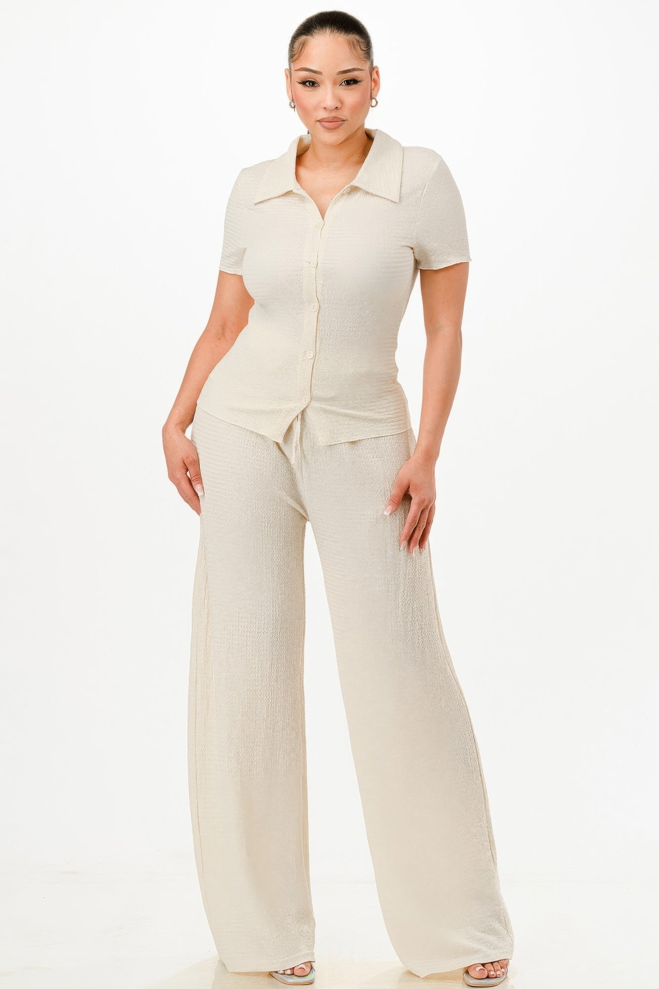 Beige textured polo top and wide-leg pants set, short-sleeve button front