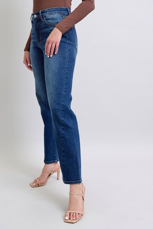 Medium-wash straight jeans with front pocket and side seam detail