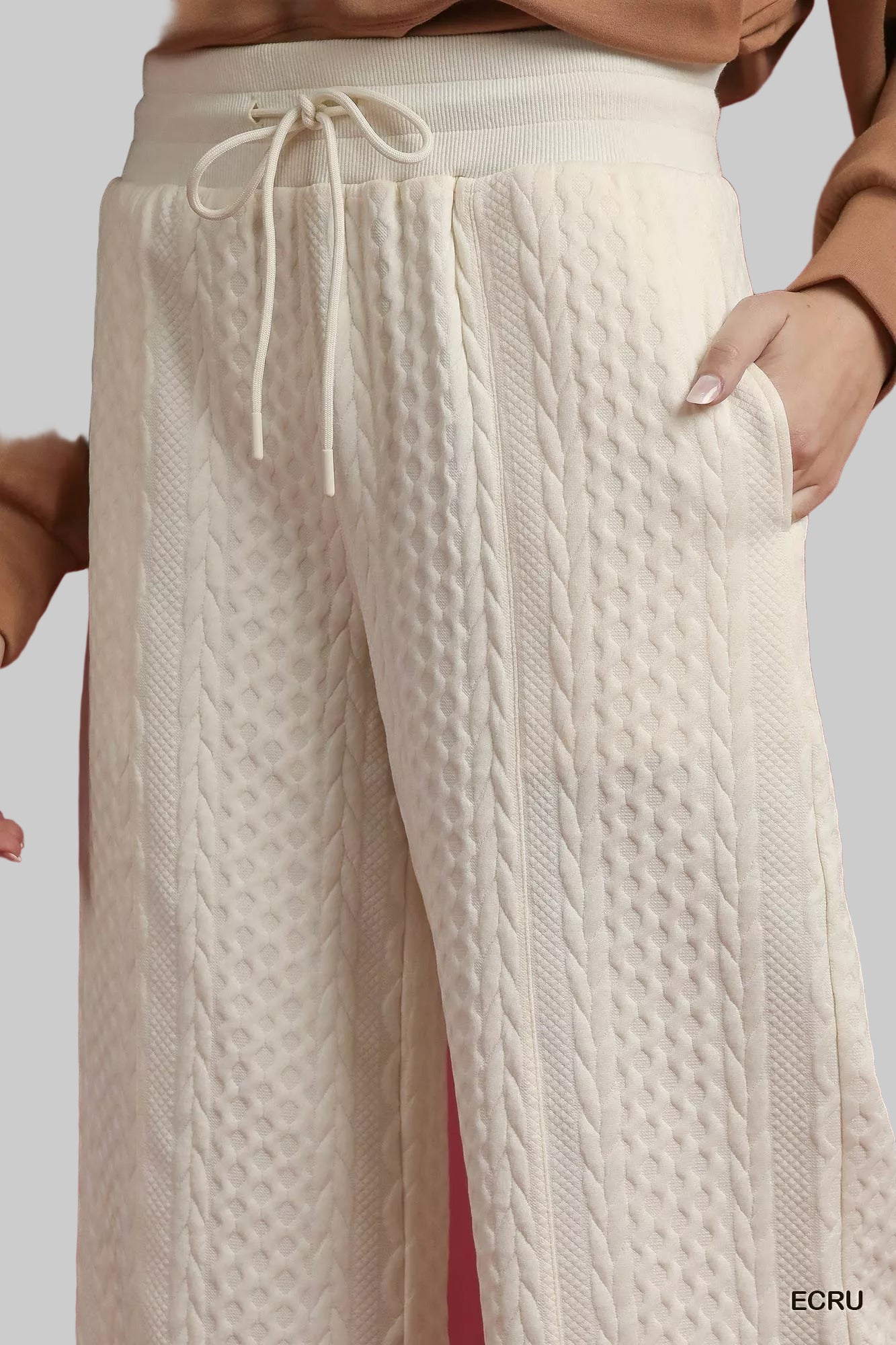 ECRU cable knit wide-leg pants with elastic waistband and white drawstring
