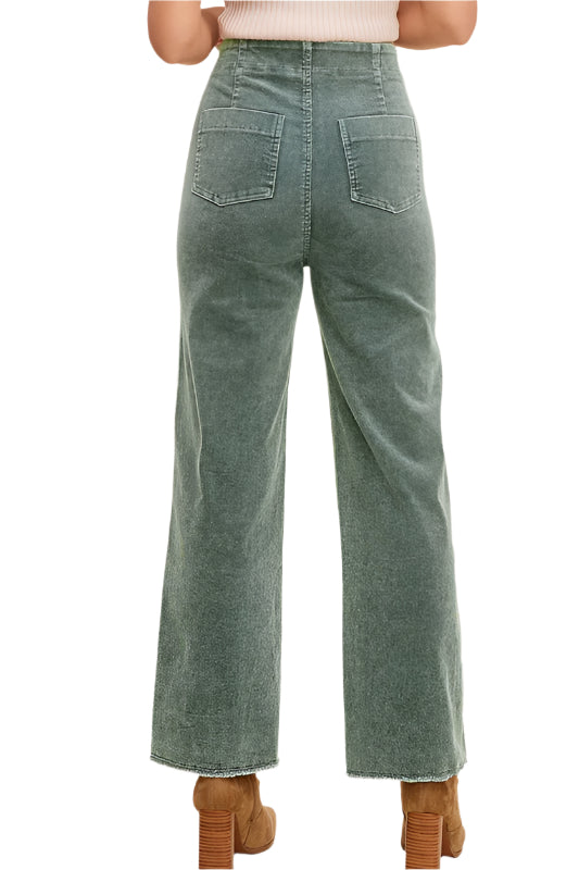 Green mineral-washed corduroy pants, wide-leg, front pockets, straight fit