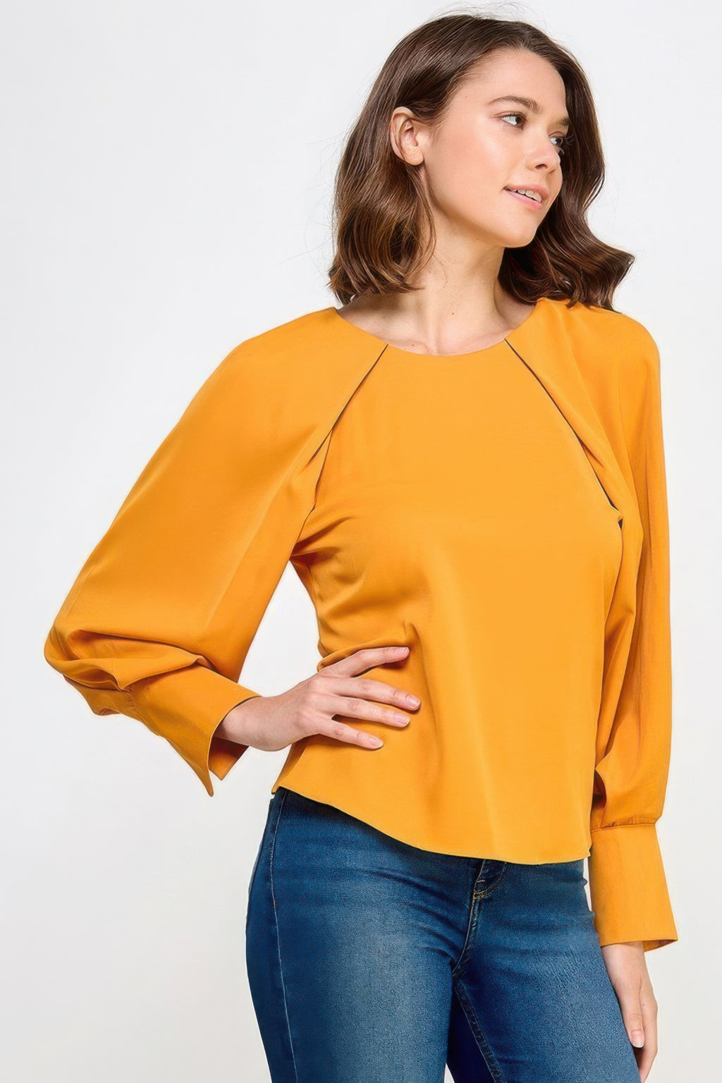 Raglan-Longsleeve mit Rückbinde, Senfgelb, seitliche Ansicht