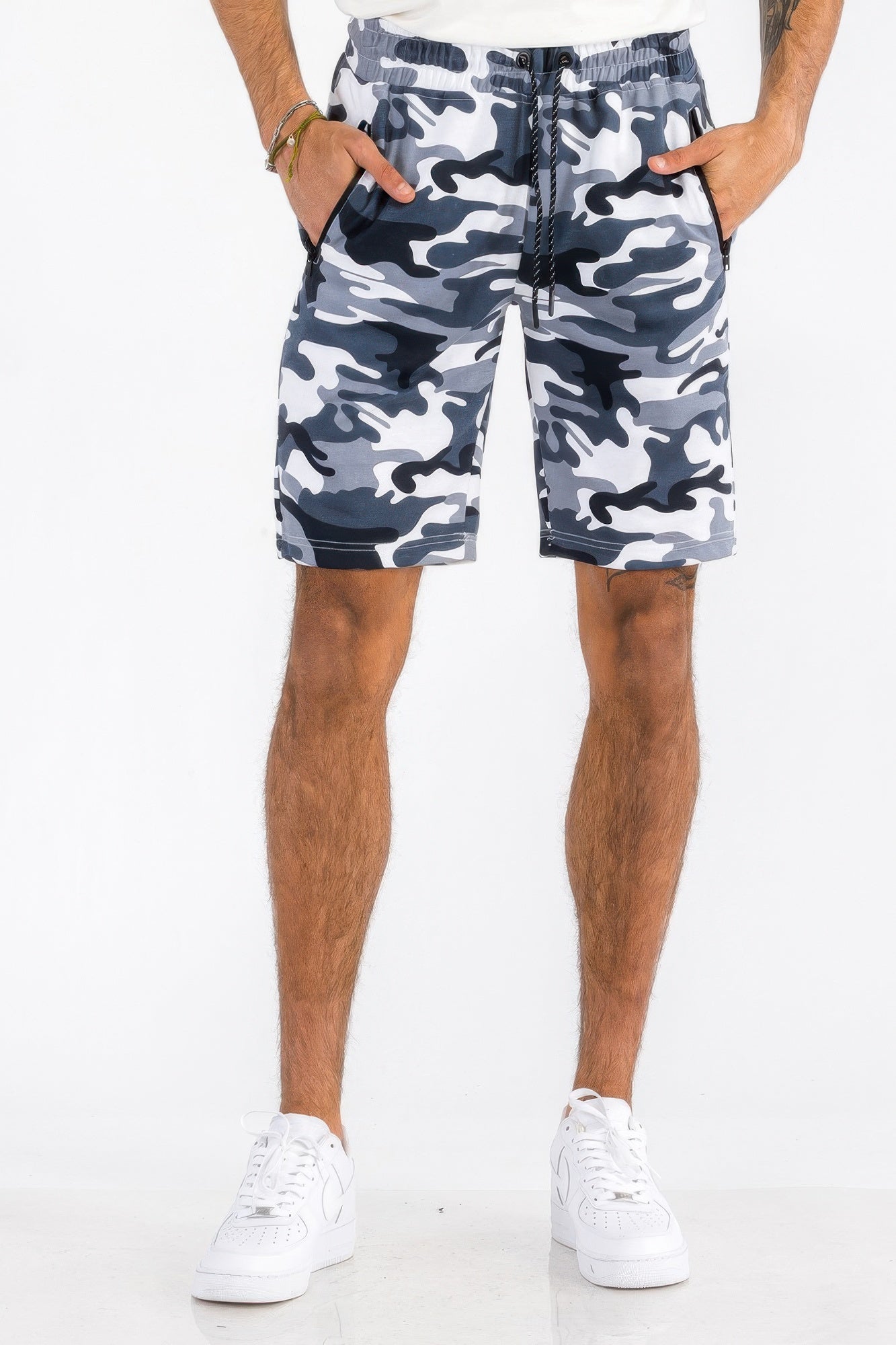 Camo lounge sweat shorts with elastic waistband and drawstring
