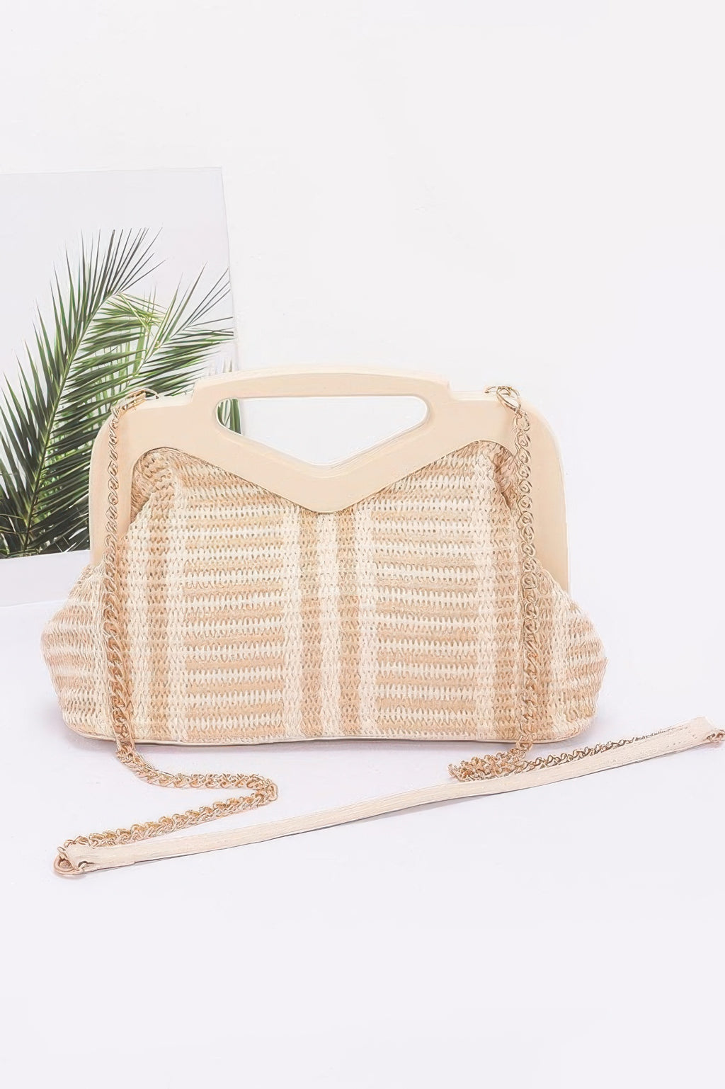 Faux straw clutch with wood-style frame, beige woven front, gold chain strap and shoulder strap