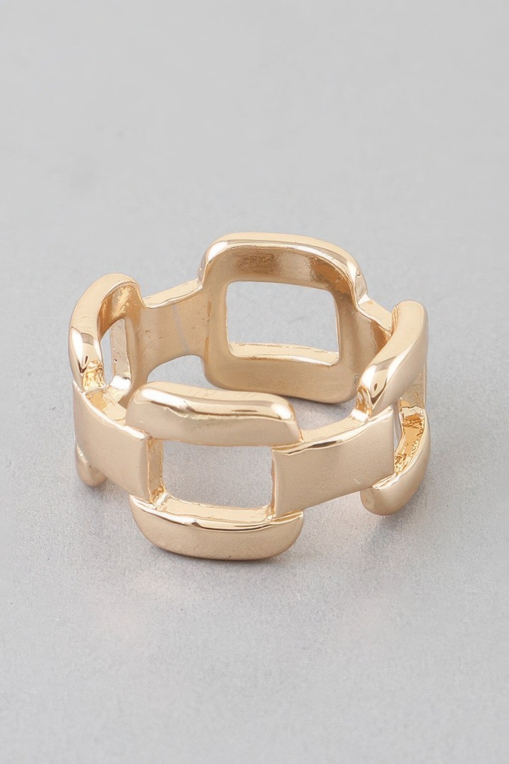 Shiny link chain ring, gold-tone open square links with rounded outer edges