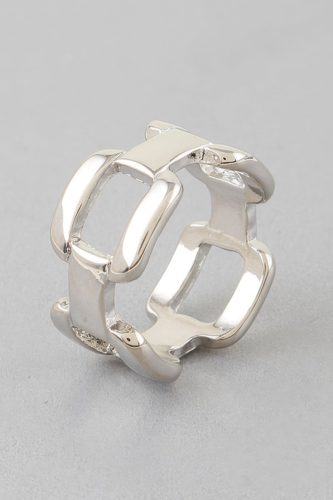 Shiny link chain ring, silver-tone open links, bold chunky square center
