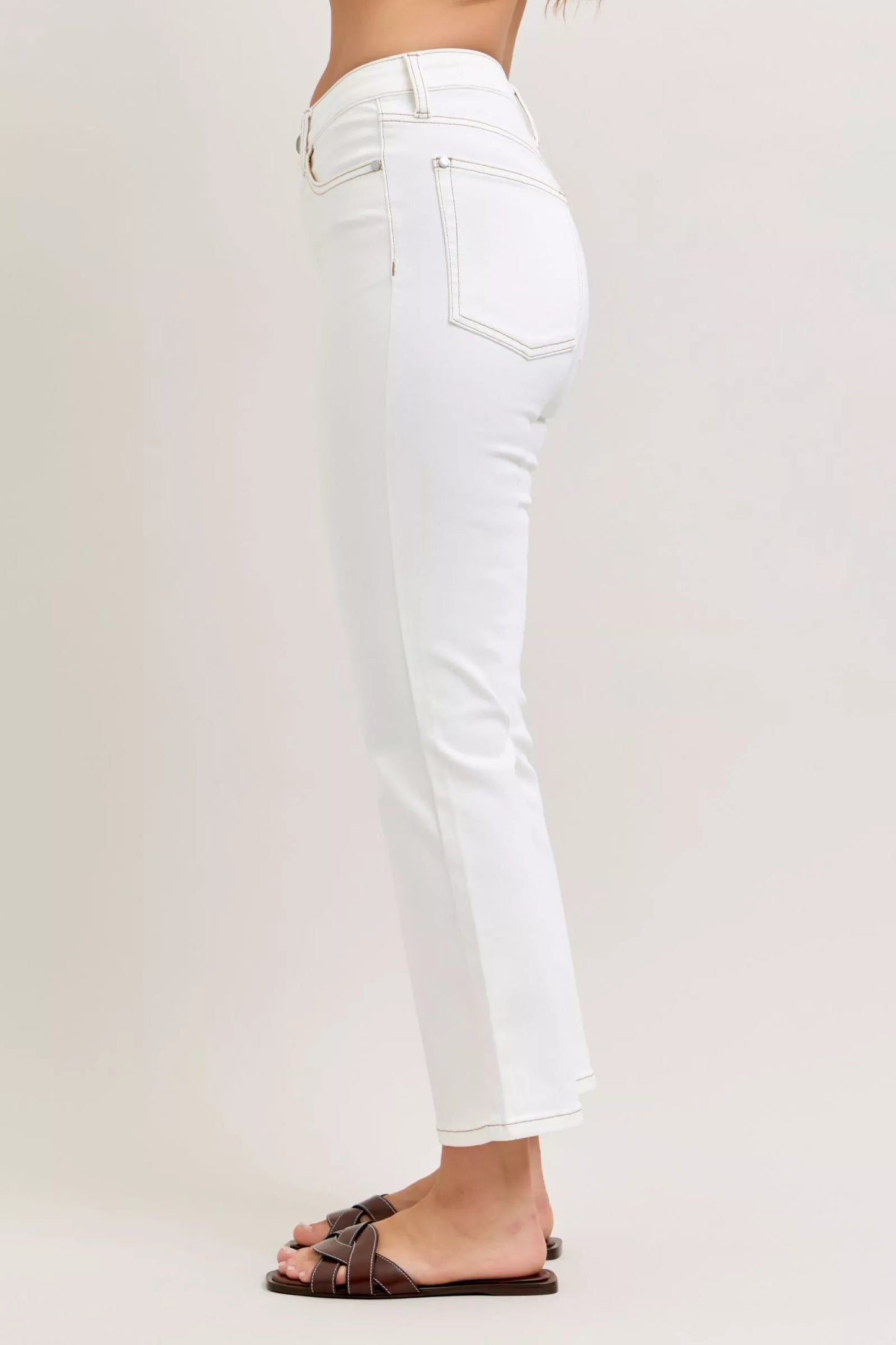 Judy Blue Contrast Stitching Cropped Flare White Jeans | Tigbuls