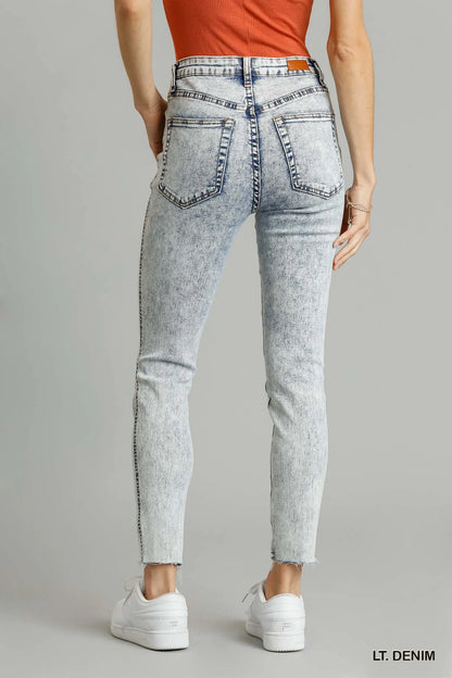 Umgee 5-Pockets Distressed Detail Stretch Denim Skinny Jeans with Unfinished Hem - Tigbul's Variety Fashion Shop