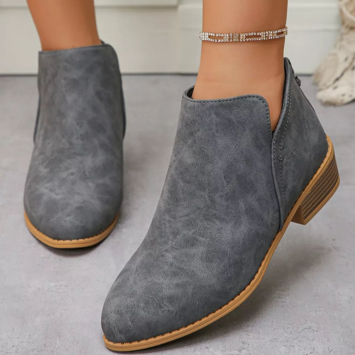 Women's Point Toe Block Heels Boots - Tigbul's Variety Fashion Shop