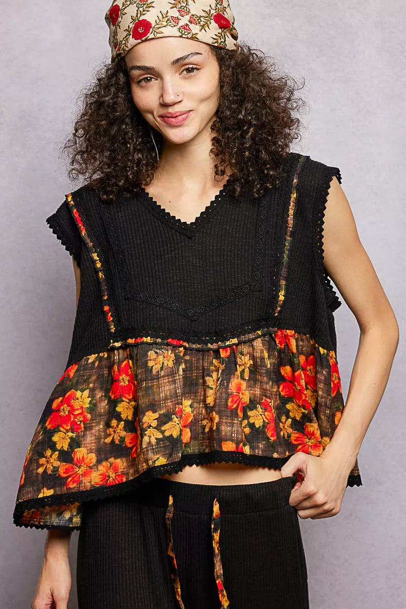 POL Lace Detail Floral Cropped Ruffled Top - Tigbul's Variety Fashion Shop