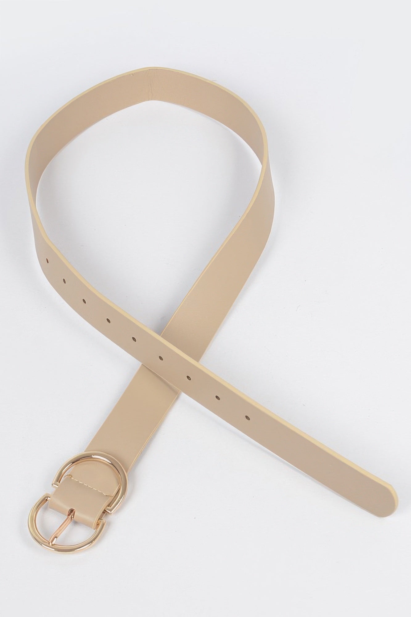 Nude belt laid flat: perforated strap end with rounded double-buckle clasp