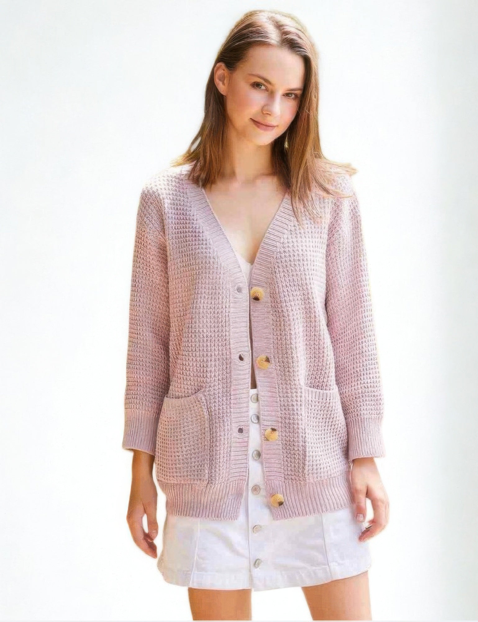 Button-down knit cardigan with V-neck, front buttons and patch pockets, light mauve
