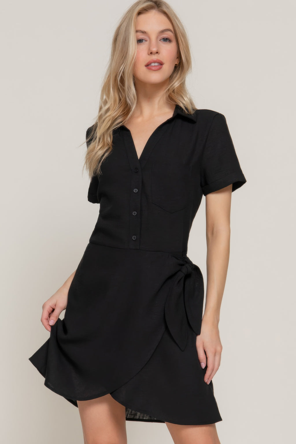 Black linen-effect mini dress, button front, V-neck, side bow, short sleeves