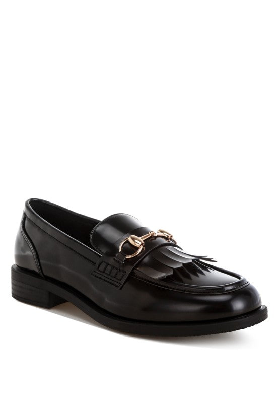 Black leather-look penny loafers with gold horsebit and cut-out fringe detail