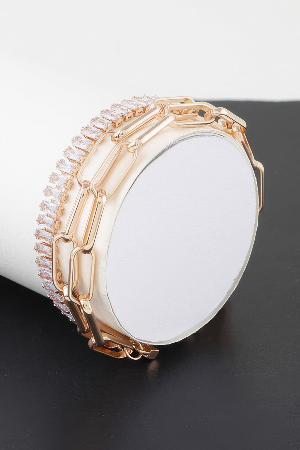 Chainlink Armband, goldfarben, mit klaren Baguette-Steinen und Gliederkette