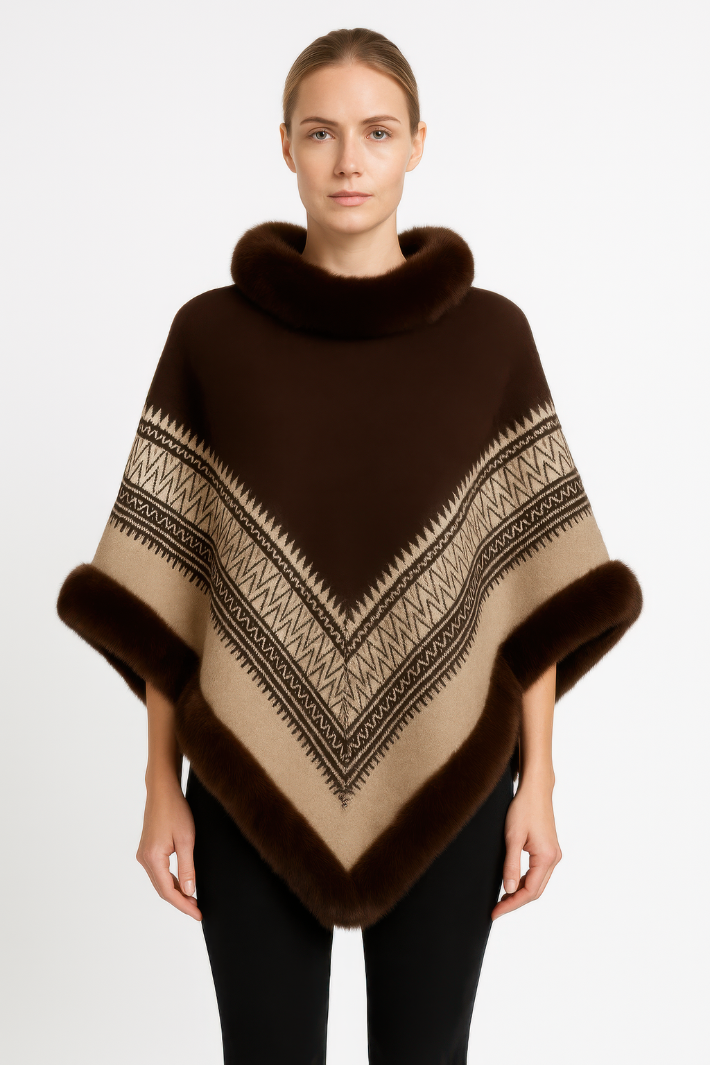 Chevron Trim Poncho mit Kunstfellkragen, braun und beiger Musterstreifen, Poncho-Ärmel