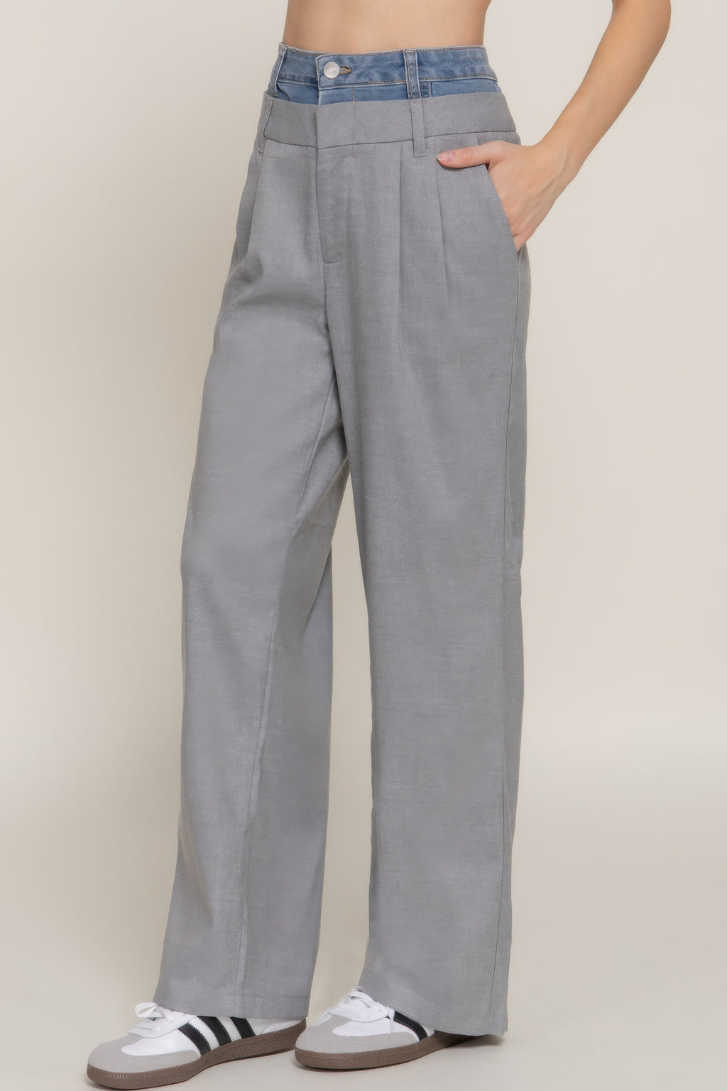 Heather grey straight long denim pants with contrast blue waistband, front pockets