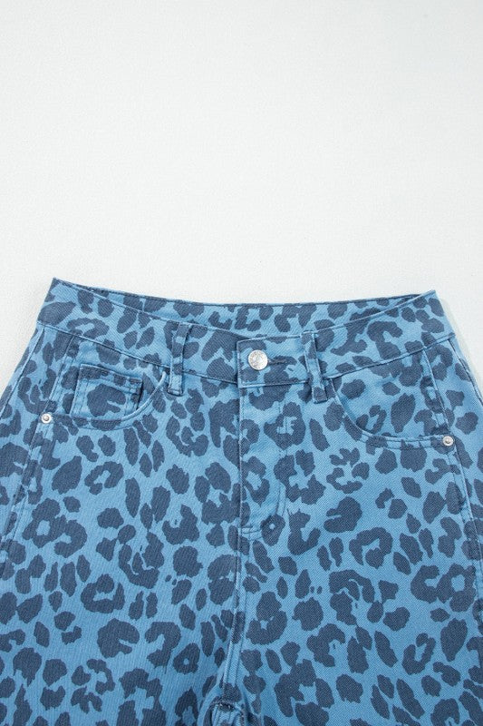 Leopard-print high waist straight jeans with button and front pockets