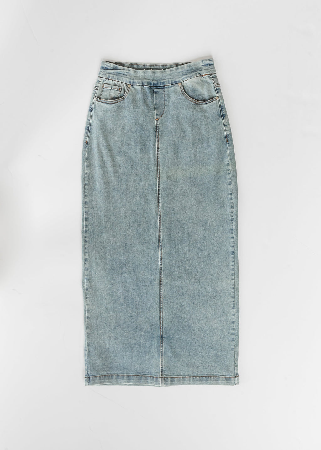 Donna Classic Wash Maxi Denim Skirt
