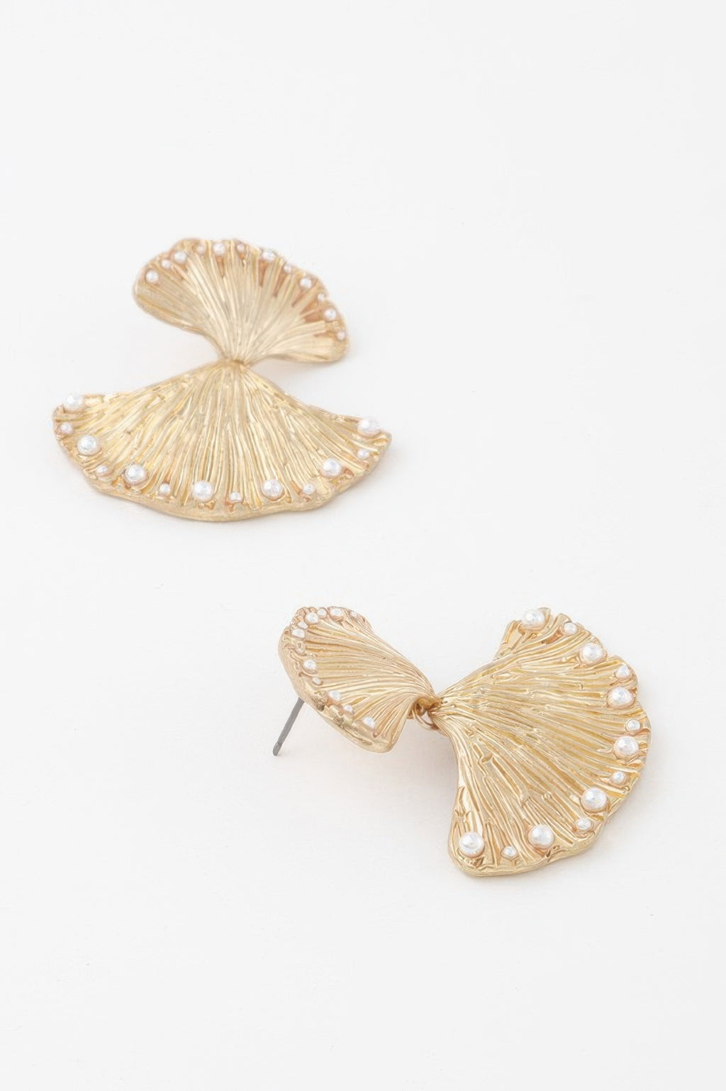 Gold double pearl clam earrings, fan shell design with white pearl accents and pins