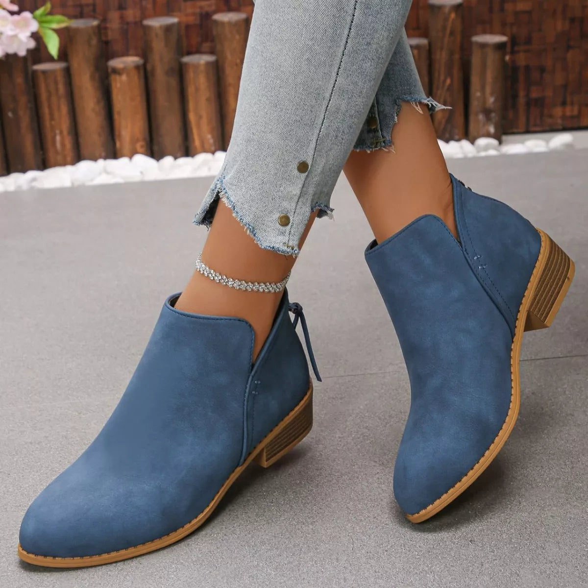 Women's Point Toe Block Heels Boots - Tigbul's Variety Fashion Shop