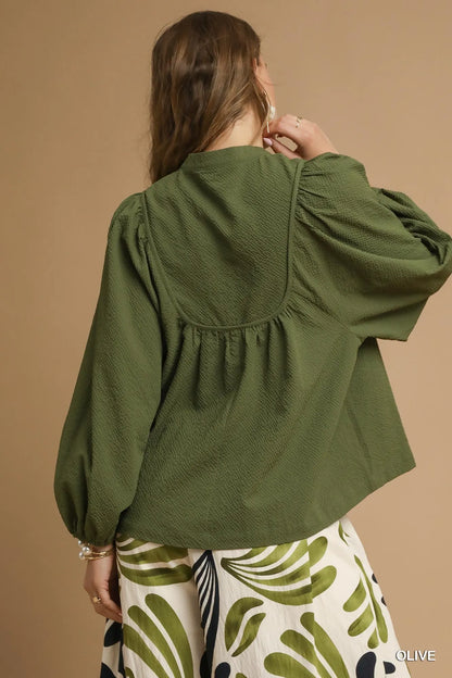 Umgee Textured Notched Blouse with Balloon Sleeves - Tigbul's Variety Fashion Shop