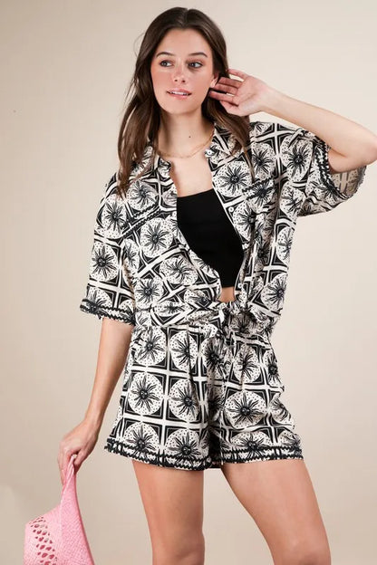 Black Plus Size Tropical Printed Shirt Top & Shorts Set - Tigbul's Variety Fashion Shop