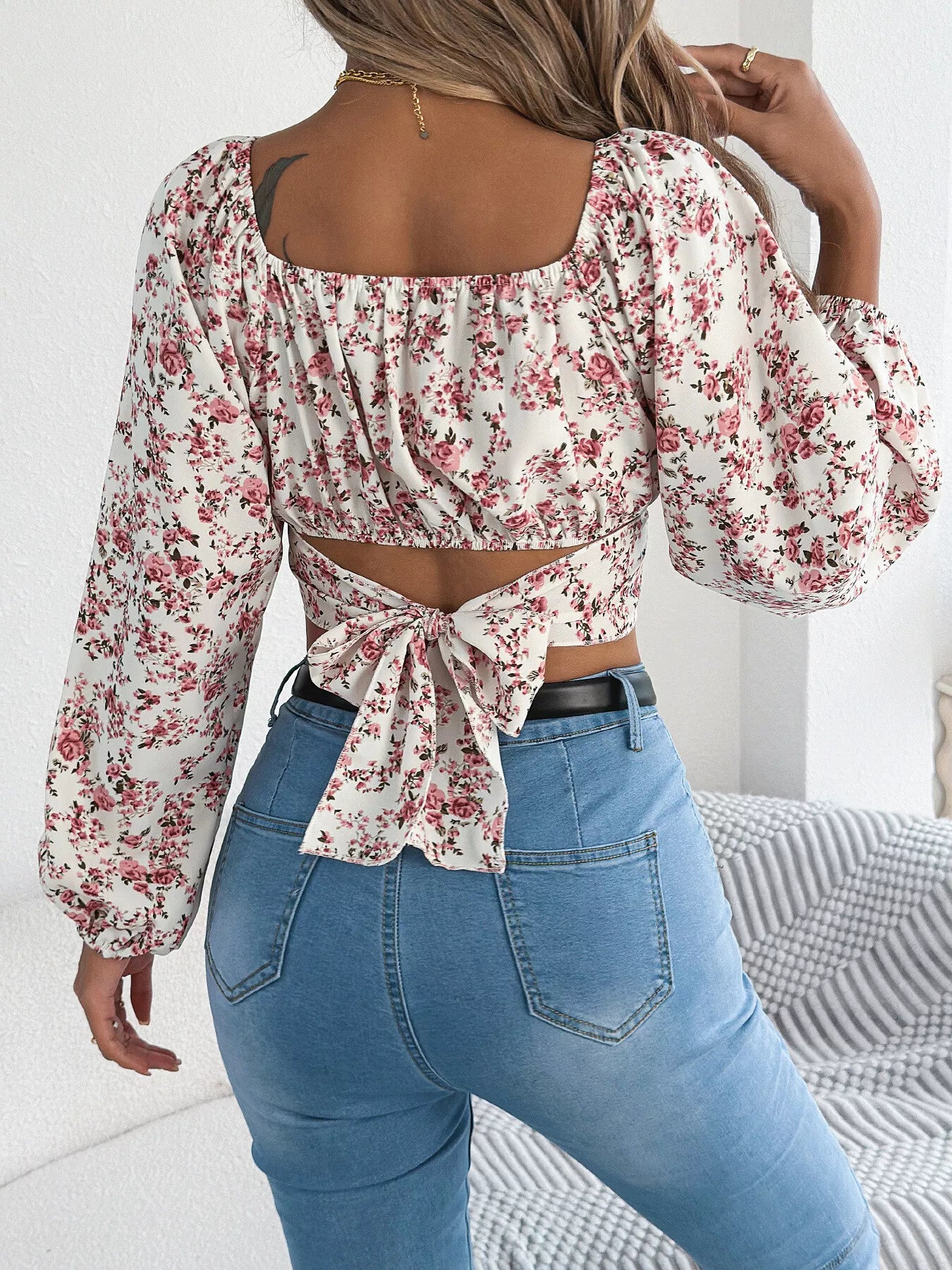 Floral Balloon Sleeve Square Neck Crop Blouse - Tigbul's Variety Fashion Shop