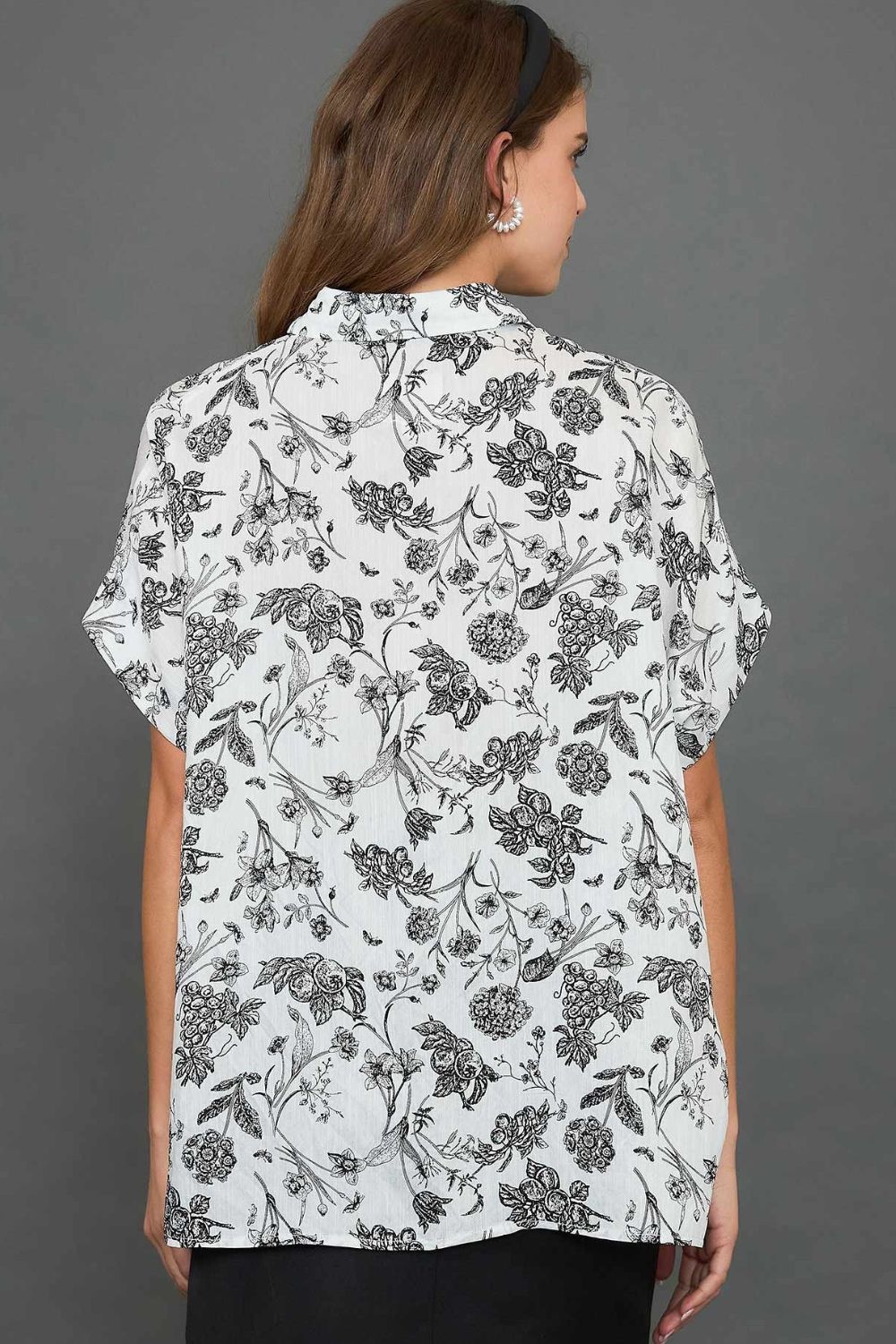 Umgee Full Size Two Tone Floral Print Top Plus Size - Tigbul's Variety Fashion Shop