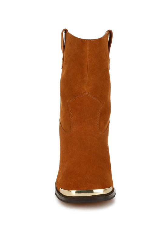 Emberly Suede Square Toe Ankle Boots, Rückseite mit Schlaufe am Schaft