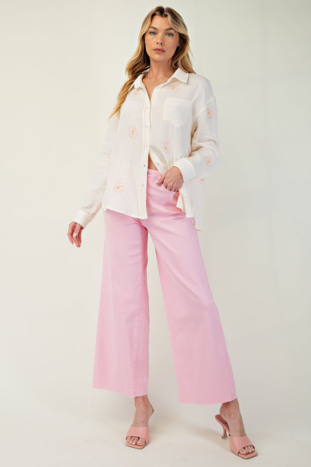 Cream cotton gauze button-down shirt with floral embroidery, open collar, button placket