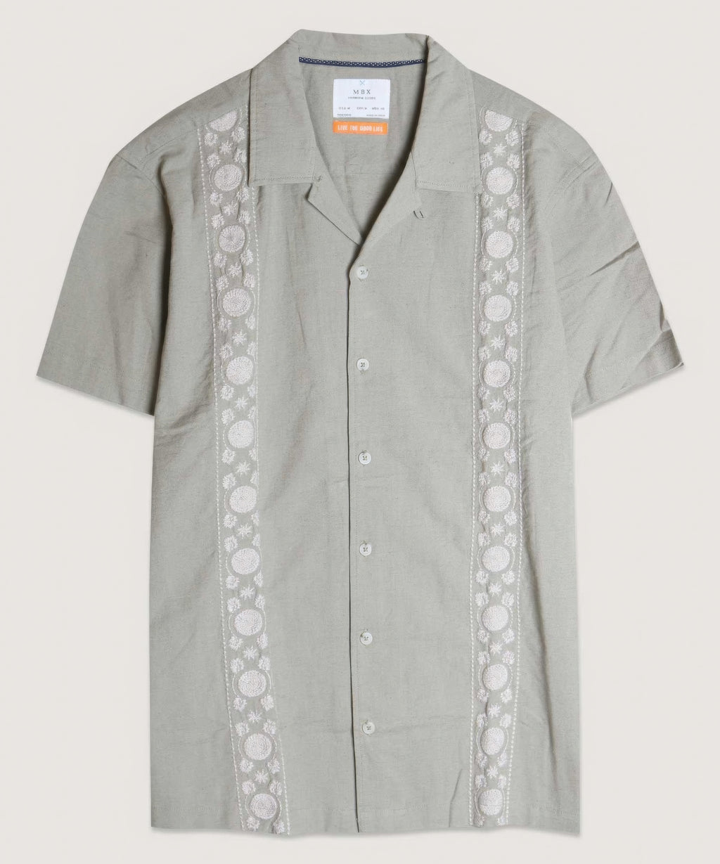 Embroidered-panel camp shirt, light gray with white circular trim on front placket