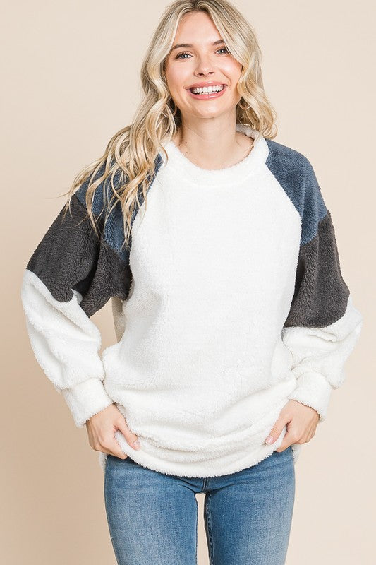 Culture Code Color Block Faux Fur Raglan Sleeve Sweatshirt - Tigbul's Variety Fashion Shop