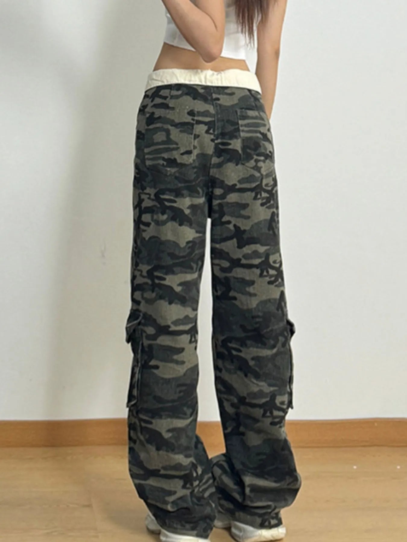 Camouflage Relaxed Fit Jeans - Tigbul's Variety Fashion Shop