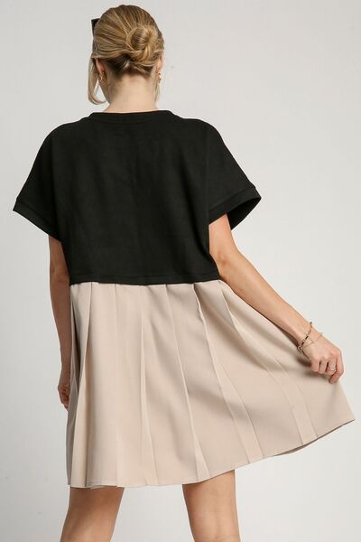 Black Round Neck Pleated Dress with Side Pockets - Tigbul's Variety Fashion Shop