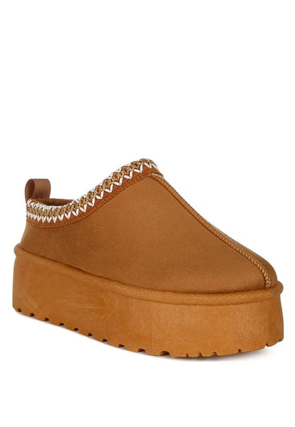 Jesters Embroidered Platform Classic Slip-On - Tigbul's Variety Fashion Shop