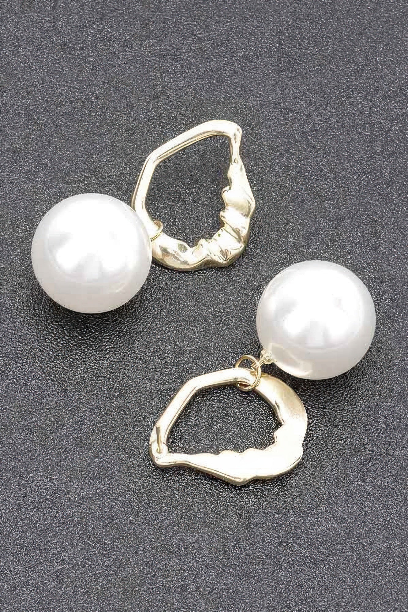 Faux Pearl Metal Earring - Tigbul's Variety Fashion Shop